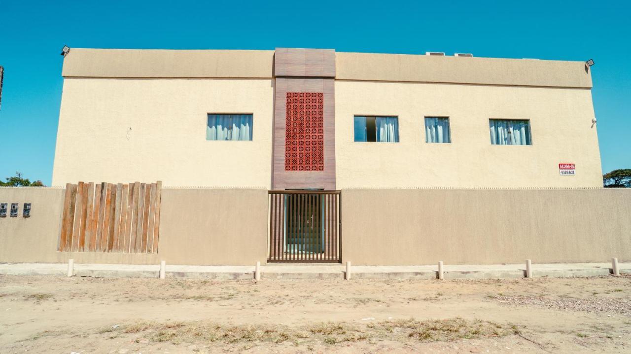 Macoca Flat Tamandare